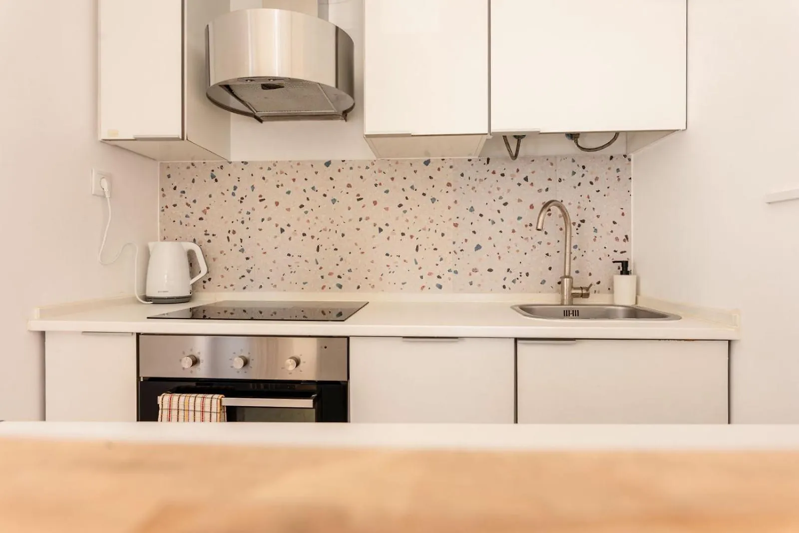 Casa Com Graca - Fully Equiped Studio In The Historical Center Lisbon Apartment
