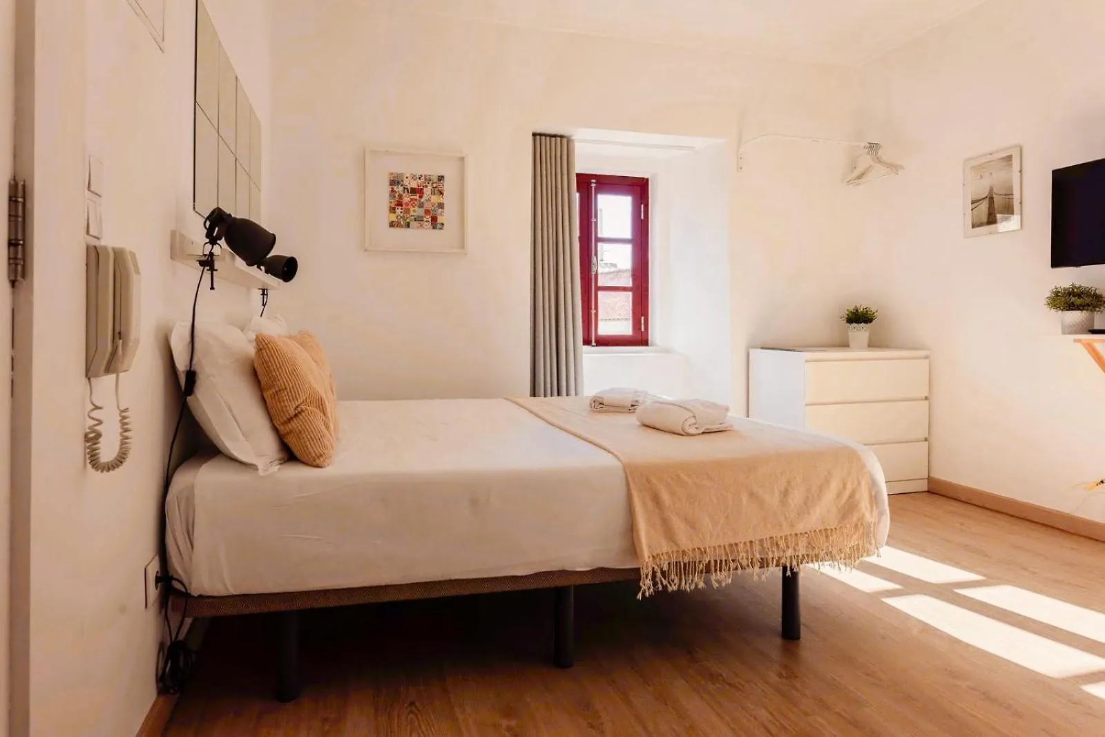 Appartamento Casa Com Graca - Fully Equiped Studio In The Historical Center Lisbona Portogallo